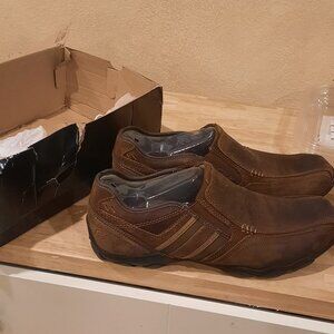 Brand new Skechers Zinroy Mens Shoes - 64275 - Brown leather